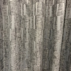 カーテンの画像
