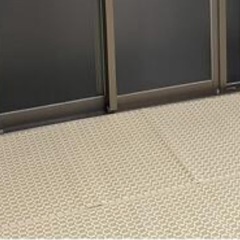 無料　ビニール製ゴザ　4.5畳の画像