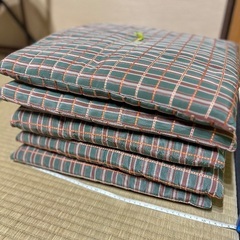 【あげます】お茶席用　座布団【タダ】の画像