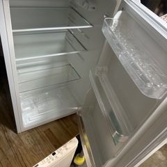 配達可【ハイアール】冷蔵庫130L★2022年製 クリーニング済み/6ヶ月保証付き【管理番号12911】知 の画像