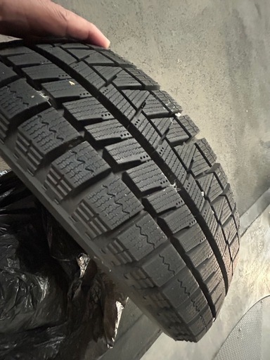 スタッドレスタイヤ（ホンダ純正ホイール付き）