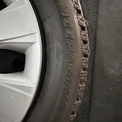 スタッドレスタイヤ（ホンダ純正ホイール付き）の画像