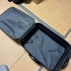 取引中　
スーツケース　① の画像