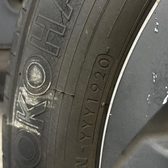 プリウス50 純正ホイール&タイヤセット 溝5mmの画像