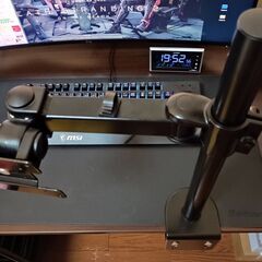 モニターアーム　クランプ式の画像