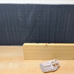 (女性使用美品)シングルベッド マットレス・ベッドフレームセットの画像