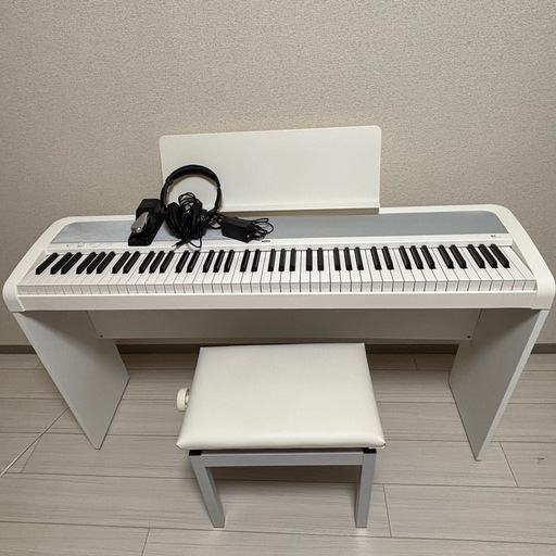 KORG 電子ピアノ　白
