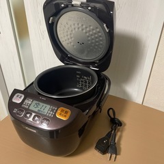 Zojirushi NL-BA05 炊飯器 0.54L ブラウンの画像