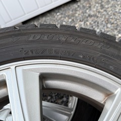 スタッドレスタイヤ　215 50R17 の画像
