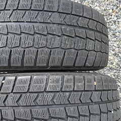 スタッドレスタイヤ　215 50R17 の画像