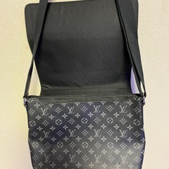 ショルダーバッグの画像