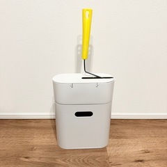 カーペットクリーナー収納　コロコロケース　ニトリの画像