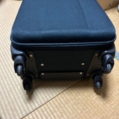 スーツケースの画像