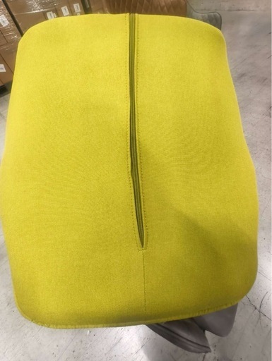 ダイニングチェア イエロー4脚セット 布張り北欧風デザイン