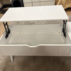 昇降式テーブルの画像