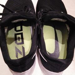 11/30㈰🎅ナイキNIKE🎅スニーカー🎅幅広ワイド4E🎅26.0🎅ブラック黒🎅の画像