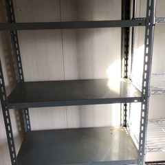 故障ストッカー　汚れアリスチールラックの画像