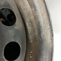 スチールホイール PCD100 4H 4穴　ハブ径54mm offset45 13インチ　4J 中古４本　の画像