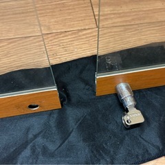 ガラスショーケース 3段棚の画像