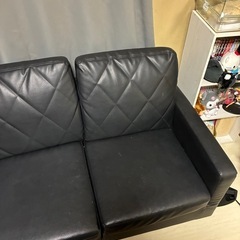 3人がけ
ソファーの画像