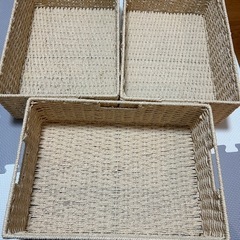 ニトリ　手収納かごの画像