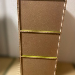 棚 カラーボックス 白・黄緑の画像