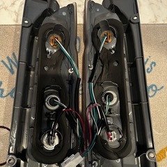 ハイエース　クリアテールレンズ　テールライトの画像