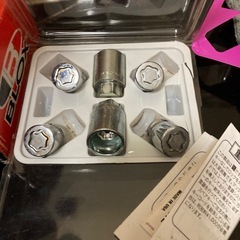 ホイルロックナットの画像