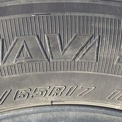 ミニバン・SUVなんでも使えます‼️スタッドレス 225/65R17 東北東北6県無料配送対応‼️爆安‼️最終値下げ‼️②超超超バリ溝❗ 国産トーヨータイヤ‼️ アルミ付き 国産 タイヤ !!　スタッドレス の画像