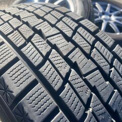 ミニバン・SUVなんでも使えます‼️スタッドレス 225/65R17 東北東北6県無料配送対応‼️爆安‼️最終値下げ‼️④超超超バリ溝❗ 国産タイヤ‼️ アルミ付き 国産 タイヤ !!　スタッドレス の画像