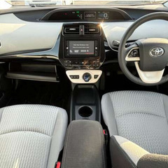 【💥月々16,500円〜】トヨタ プリウス｜燃費が抜群◎の画像