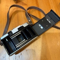 フィルムカメラ 
オリンパス PEN EE-3 の画像