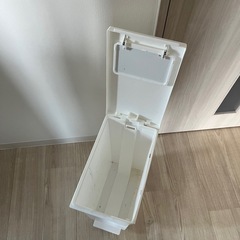 ゴミ箱【非対面希望】の画像