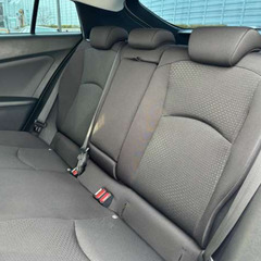 NEW!!【💥月々24,800円〜】トヨタ プリウス｜燃費が抜群◎の画像