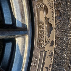 2022年製スタッドレスタイヤ　205/60R16の画像