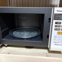 電子レンジ　Panasonic NE-T159W　2017年製の画像