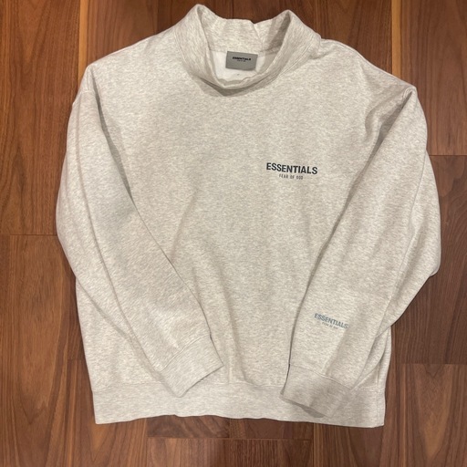 エッセンシャル　ESSENTIALS トレーナー