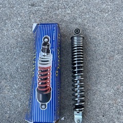 車の部品の画像