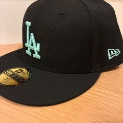 ニューエラ  ドジャース　ティファニーブルーの画像