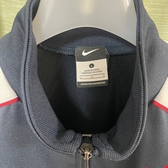 ナイキ NIKE ジャージ トラックジャケット ネイビー トレーニング スポーツ　サイズL 紺　刺繍の画像