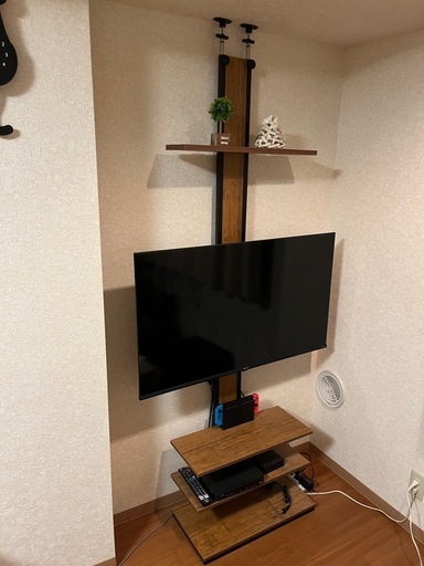 テレビラック、テレビスタンド