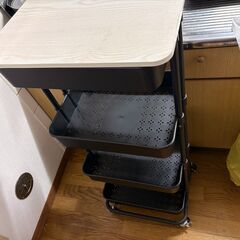 キッチンワゴン　バスケット4段の画像