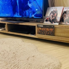 ※受渡予定者確定済み　SHARP AQUOS 60 型　テレビ※テレビ台付きの画像