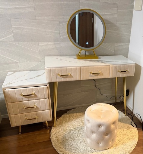 ベロア調　ドレッサー