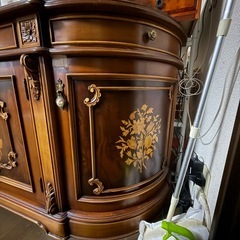 イタリア製キャビネット （商談中）の画像