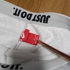 Nike グレー スウェットパンツ Mサイズの画像