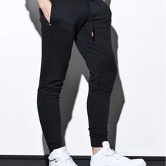 1PIU1UGUALE3 RELAX(ウノピゥウノウグァーレトレ リラックス)スマートシルエット スウェット ジョガーパンツの画像