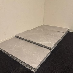 12/10まで SOLUM ソルム フロアタイル　の画像