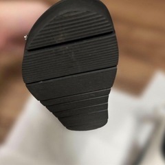 VIS 軽量ビジューバックル厚底フットベットサンダルの画像