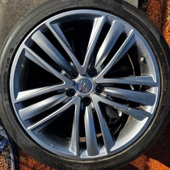 日産純正19インチ　スカイライン　　　の画像